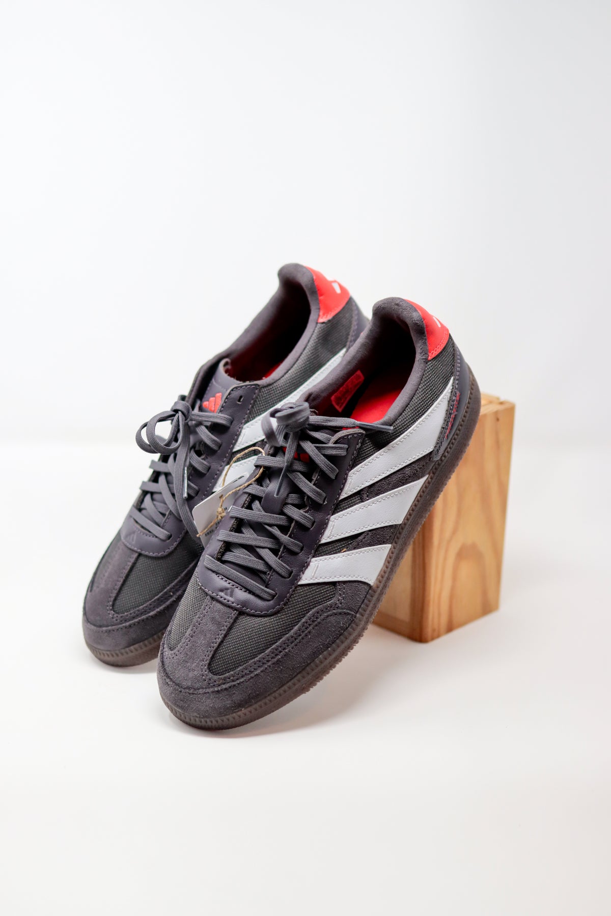 Adidas Predator Freestyle Gris